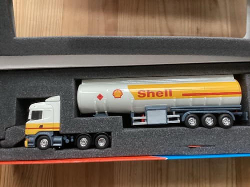 Tekno truck shell - 1:50,