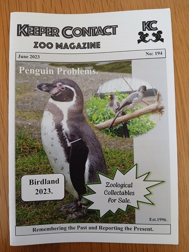 Keeper contact zoo - keeper,