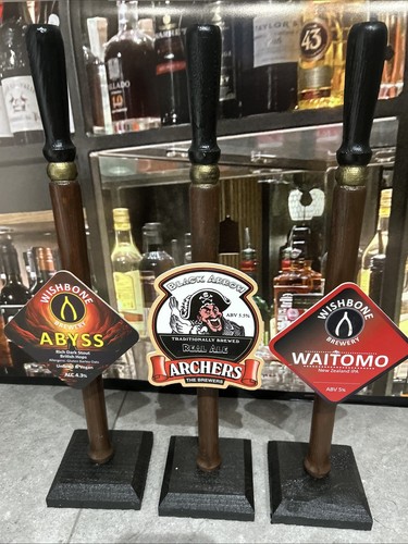 Dummy beer pumps 3 - pumps,