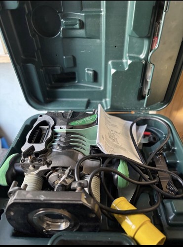 Hitachi m12v2 router 2 - hitachi,