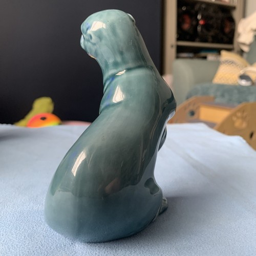Poole pottery otter figurine - poole,