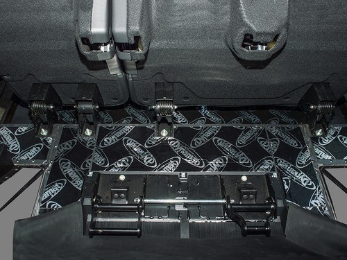 2nd row rear floor sound - row,