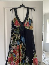 RENE DERHY SIZE MEDIUM SUMMER