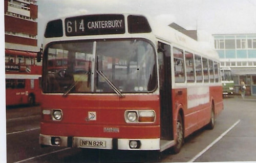 Bus photo nfn82r - photo:, east