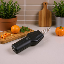 .Handheld Chicken Plucker