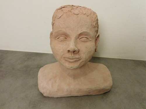 Terracotta bust child - terracotta,