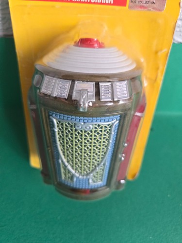Doll house working jukebox - doll,
