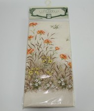 X 2 Vintage St Michaels Tea