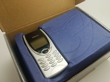 VGC (T-MOBILE) Boxed Nokia 8210 White Mobile Phone Collectors