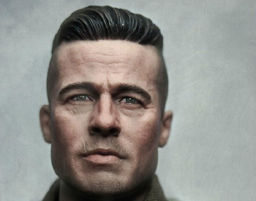 Scale brad pitt head - scale,