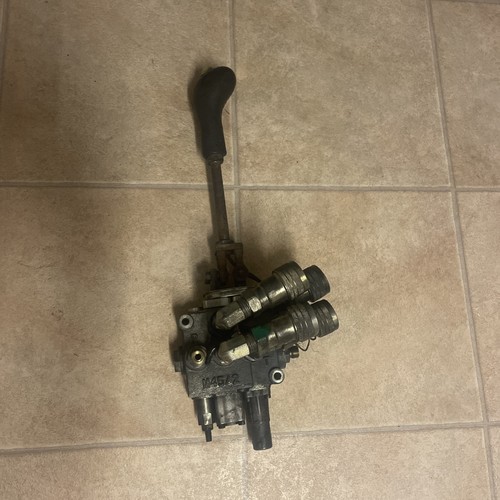 Tractor loader spool valve - spool,