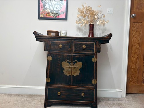 Chinese lacquered cabinet with - lacquered,