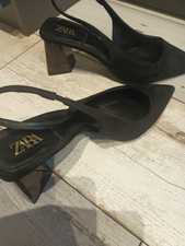 Zara Black Backs With Tortoise Shell Colour Heal Size 4 . Excellant Condition