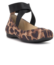 Jessica Simpson Mandalaye