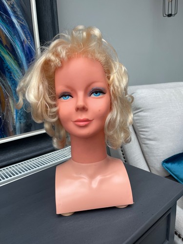 Vintage 1970s palitoy girls - 1970s,