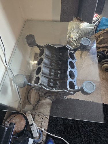 Rover engine table upcycled - v8,