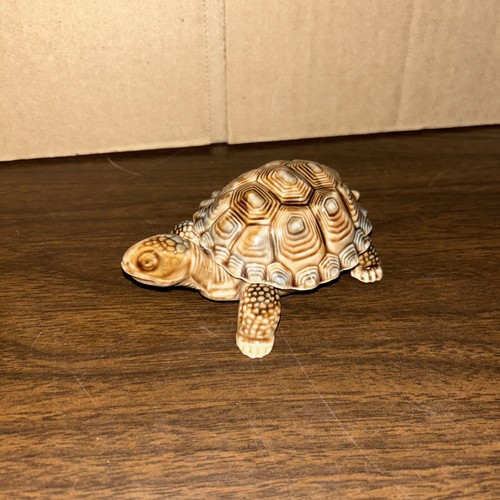 Wade made england trinket - wade,