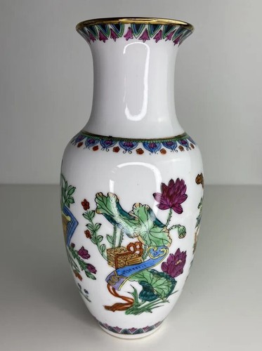 Chinese 20th century - a, floral