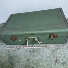 Vintage Green lightweight Suitcase noton luggage 
