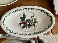 13” Oval Portmeirion Holly