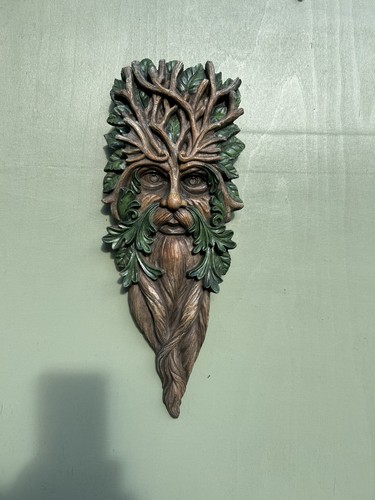 Green man wall plaque 36cm