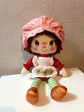 Strawberry shortcake rag doll 2019 shiny dress 14 inch tall great condition 