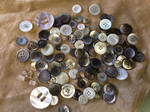 106 mother pearl - of,