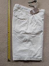 Crew "Vintage Style " Mens Shorts Size Large Colour White . New With Tag.