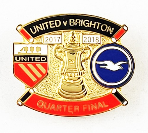 Manchester united pin badge - manchester, vs