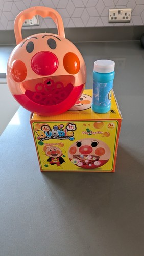 Portable bubble machine play - bubble,