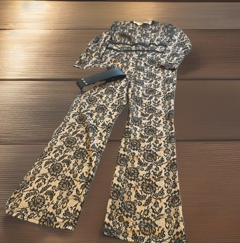Beautiful lace overlay - lace,