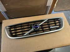 VOLVO S40 V50 R-DESIGN FRONT BUMPER GRILLE (2007-2013) 30744916 30744915