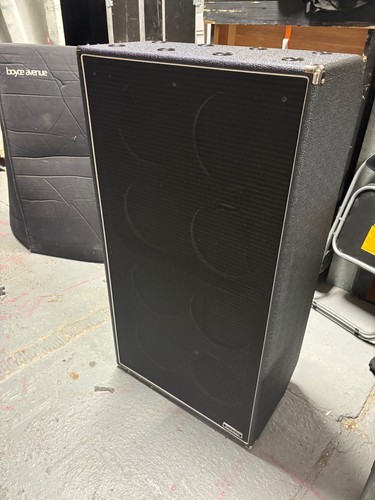 Empty ampeg 8x10 speaker - empty,
