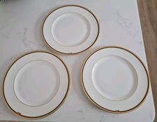 WEDGWOOD CLIO 3 x Dinner