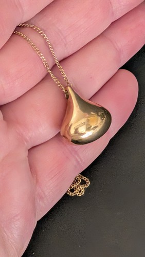 9carat gold large - gold,