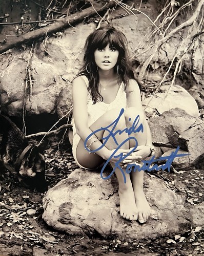 Linda ronstadt signed photo - ronstadt,