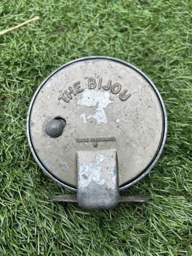 The bijou fly 1970s vintage - the,