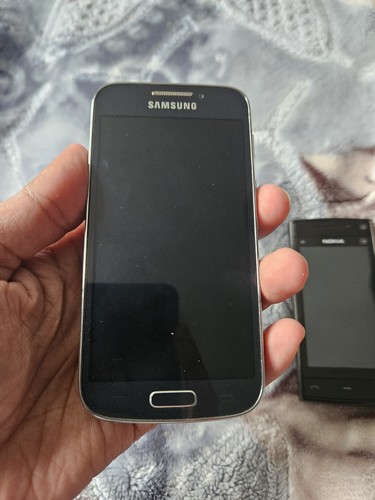 Samsung galaxy zoom 8gb - s4,