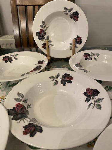 Royal albert masquerade - albert, soup