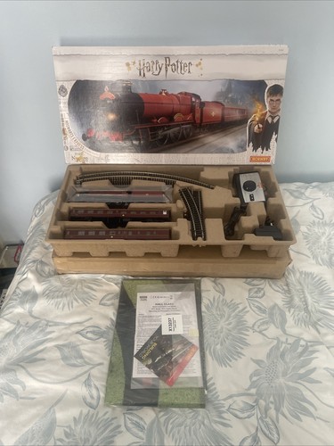 Hornby harry potter train set - train,