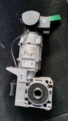 Industrial door motor - door,