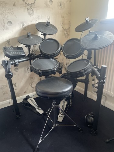 Carlsbro electric drum kit - drum,