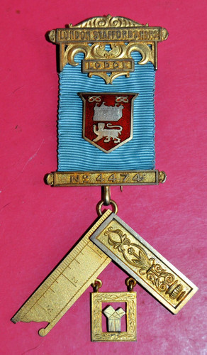 Masonic past master jewel - past,