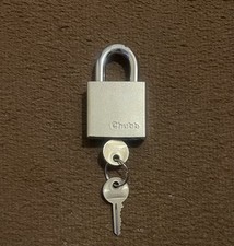 Chubb Padlock With Two Keys