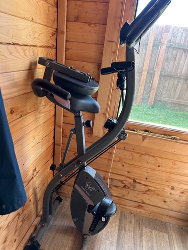 Davina mccall folding exercise - mccall,