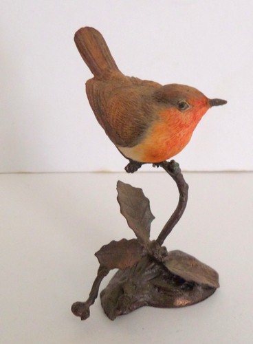 Border fine arts robin - arts, on
