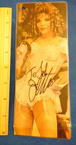 Dame joan collins signed - 8.5, x