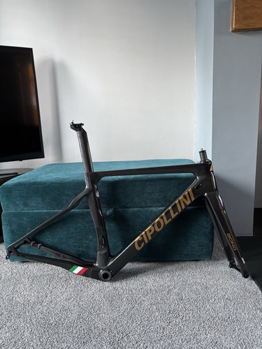 Carbon roadbike frame set - roadbike,