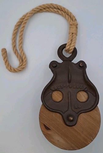 Cast iron wood knot pulley - wood,