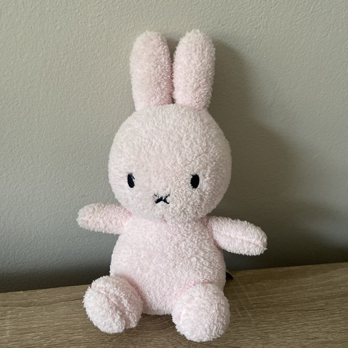 Rare light pink miffy - rare, bunny